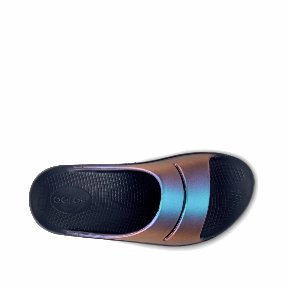 OOfos OOahh Luxe Slide Sandal in Midnight Spectre Modern Classic