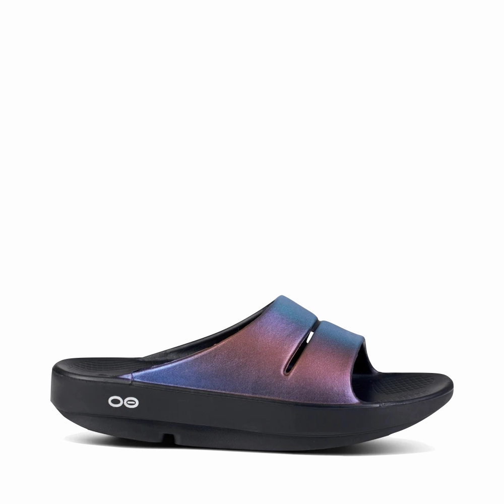 OOfos OOahh Luxe Slide Sandal in Midnight Spectre Breathable Material