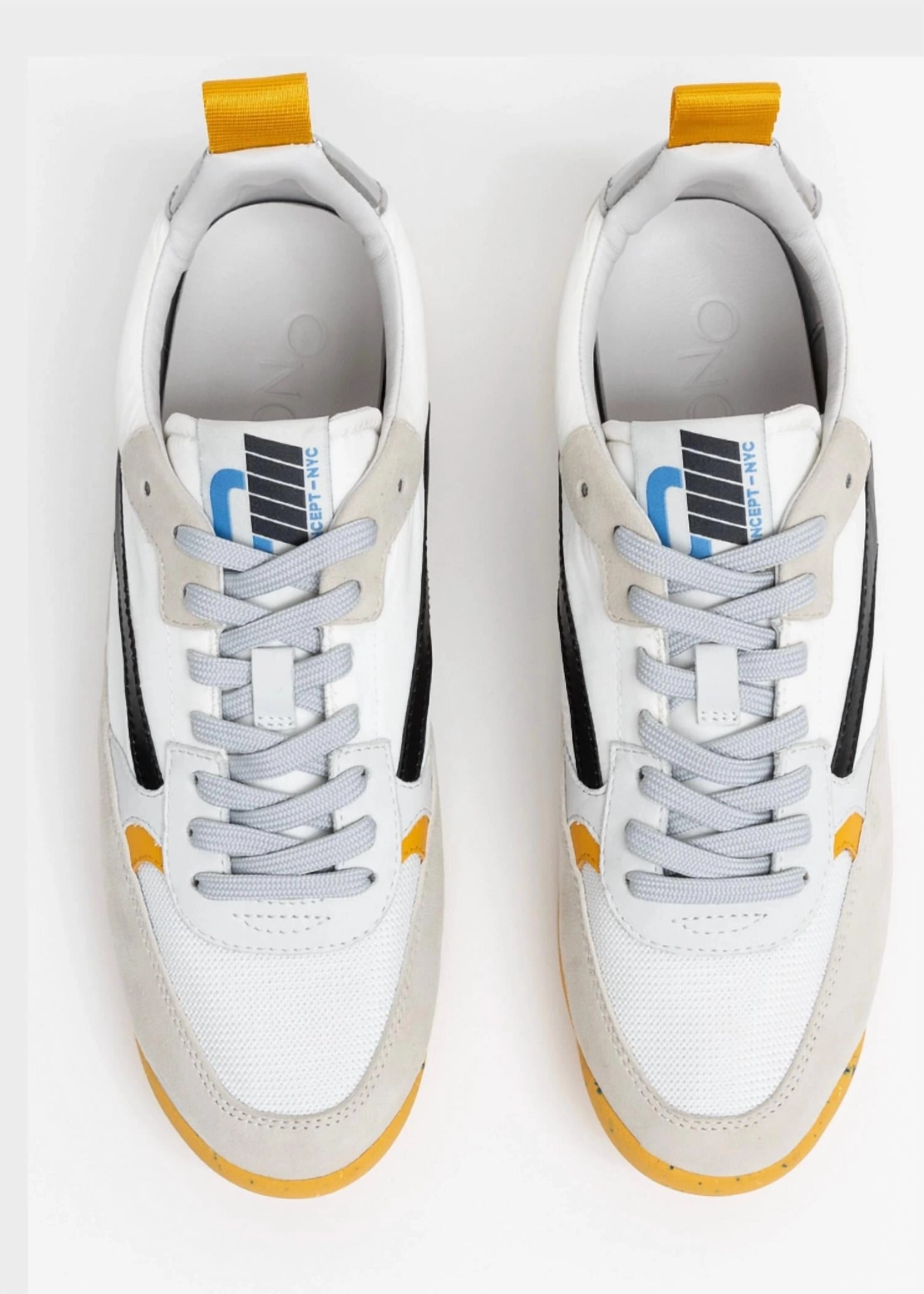 Ultra Durable Midsole Move Smart Women's Montreal Medalist Sneakers In White-Black