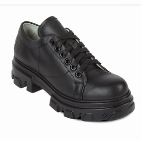 Heat Resistant Outsole Busy Lifestyle The Collegiate Leather Sneaker By URBNKICKS