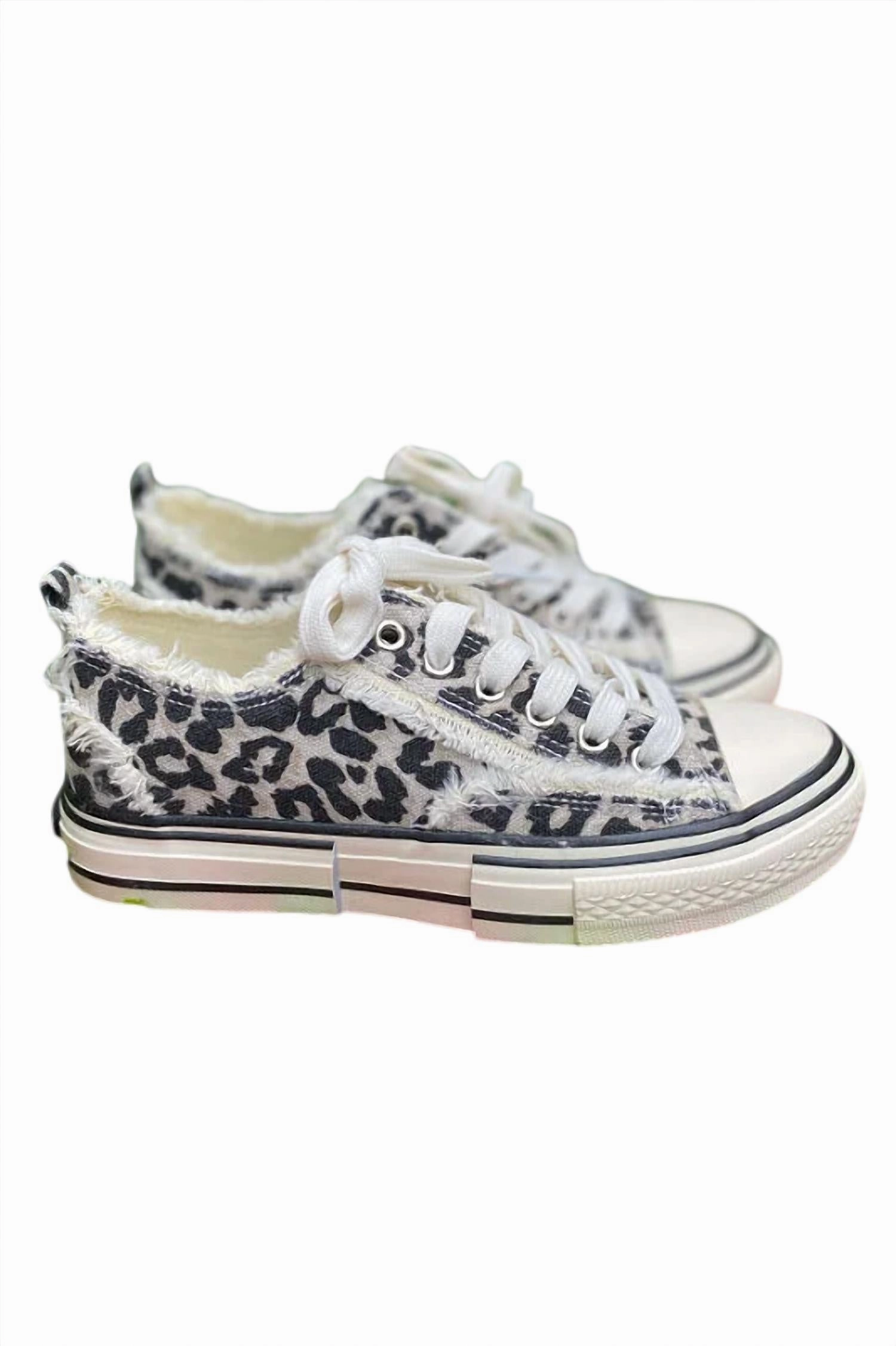 Women's Dako Sneaker In Leopard Smart Stylewear