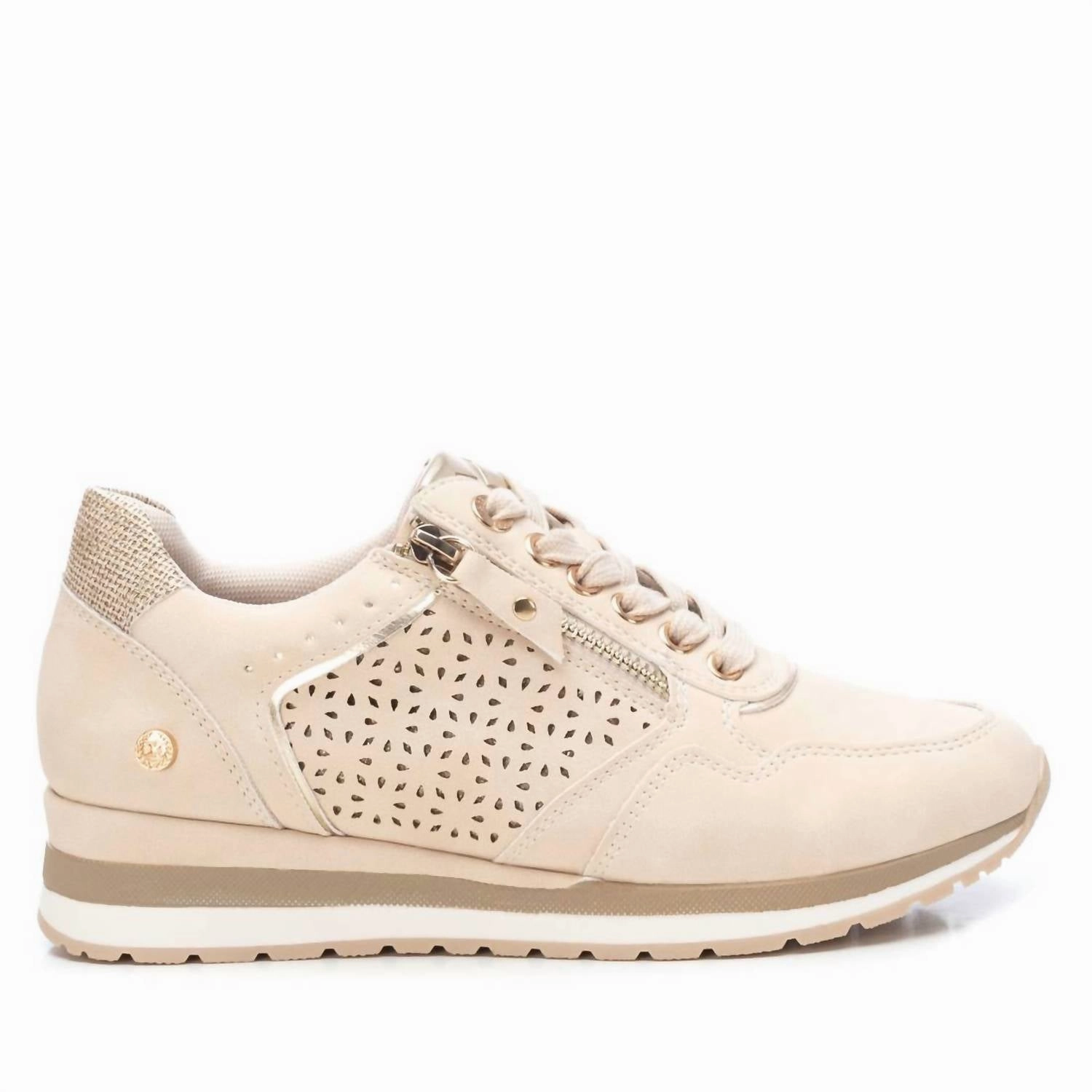Women's Lace-Up Sneakers In Beige Minimalist Layered Design