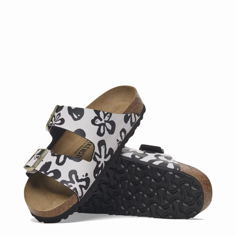 Moon Jog All Fit Birkenstock Women's Arizona Birko-Flor Sandal in Blooms White/Black