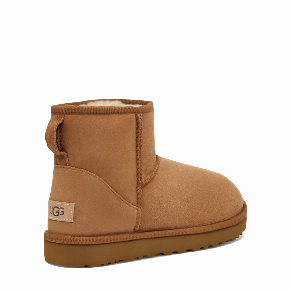 UGG Women's Classic Mini II Sheepskin Boot in Chestnut Step Style