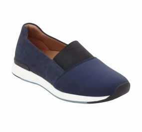 Sweat Resistant Lining Women's Cameo Sneaker In Navy