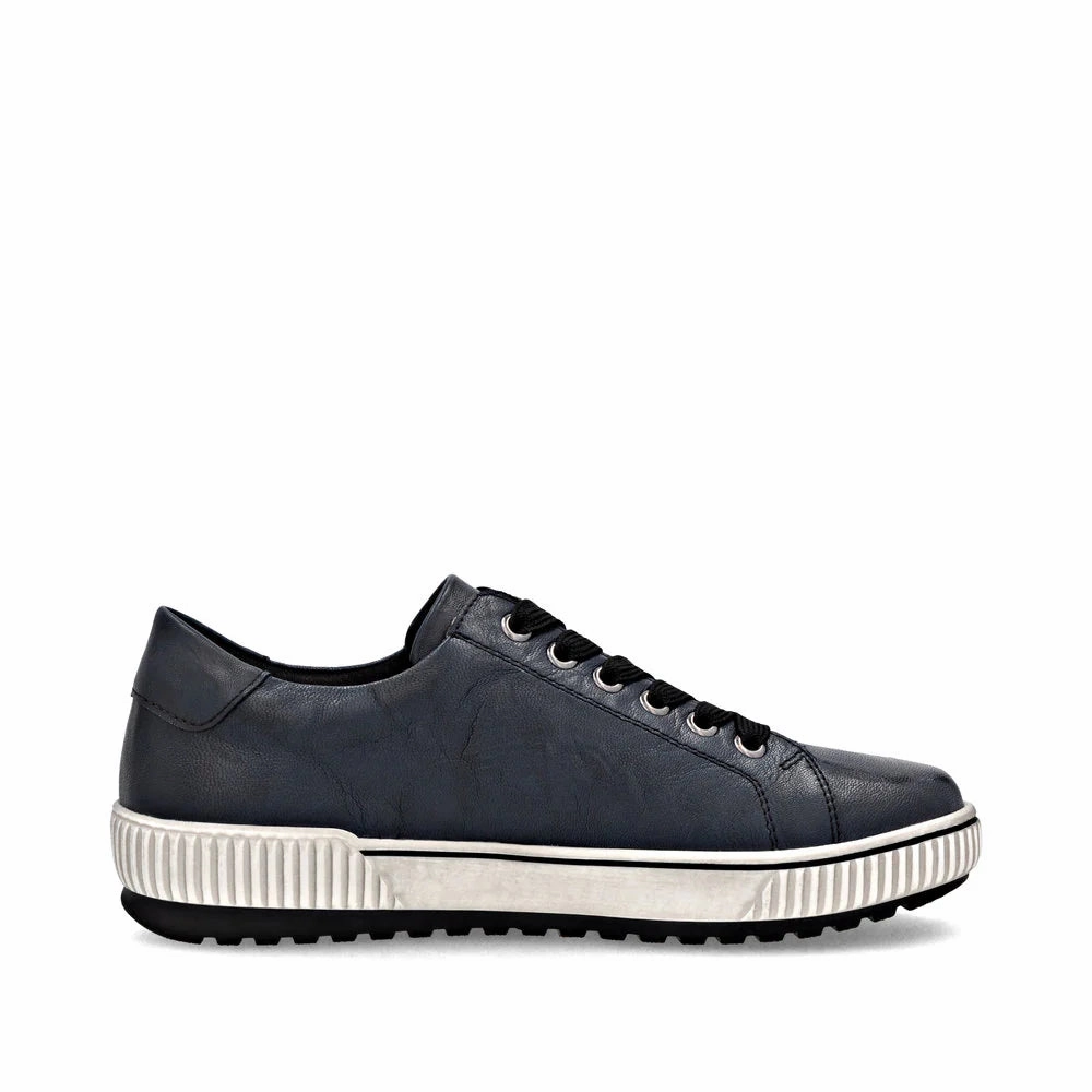 Remonte Women's Maditta 00 Waterproof Sneaker in Navy No Lace