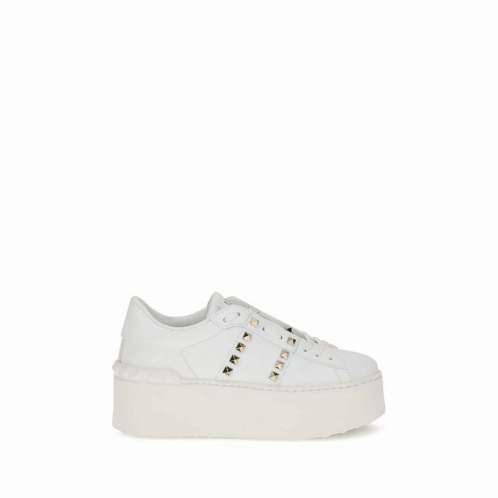Valentino Garavani Rockstud Untitled Flatform Women's Sneakers Lockdown Lacing System Soft Material