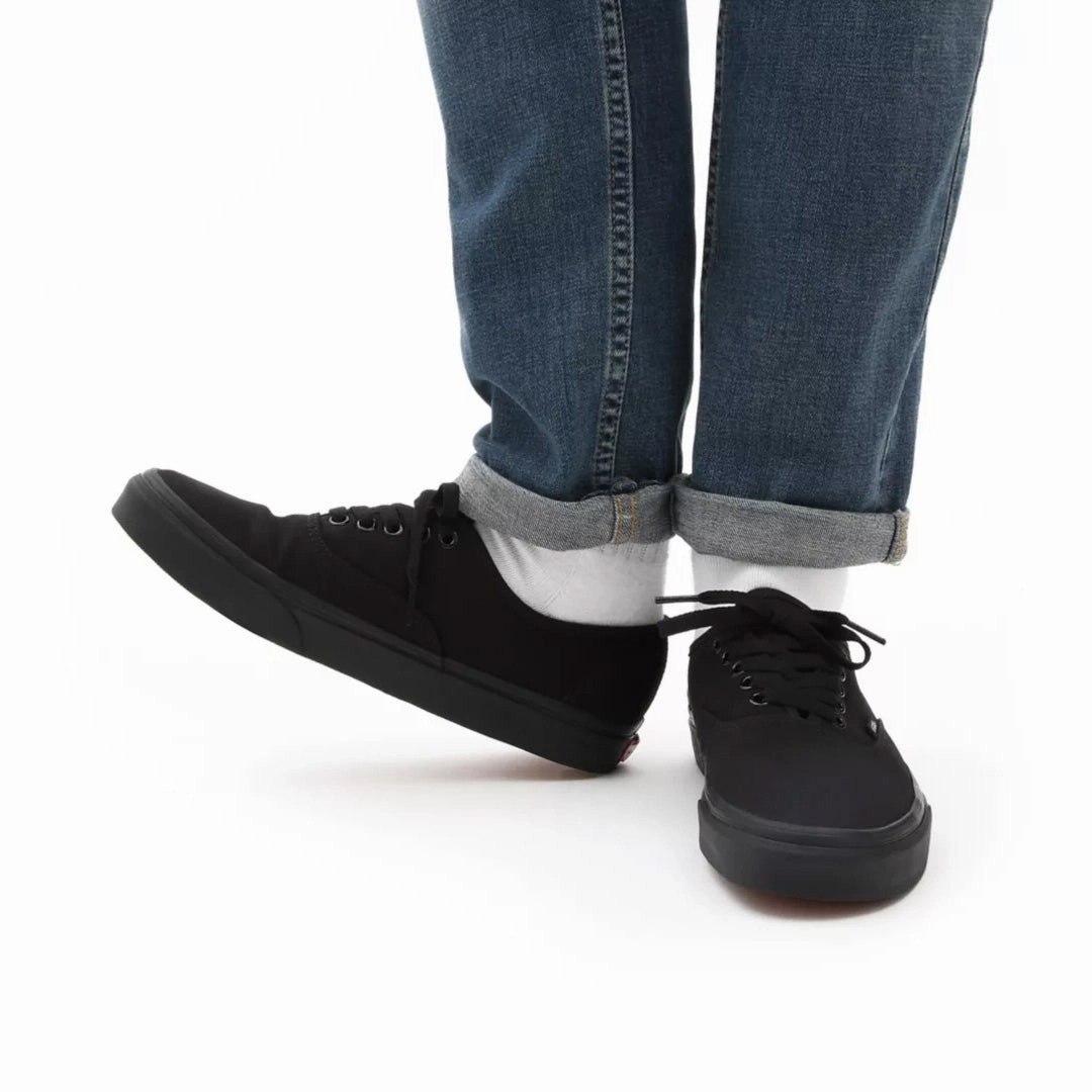 Vans - Unisex Authentic Shoes (0EE3BKA) Lightweight Style Zero Break In Period