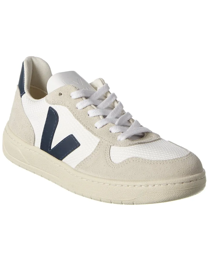 ShockDispersion Multi-Terrain VEJA V-10 Suede-Trim Sneaker