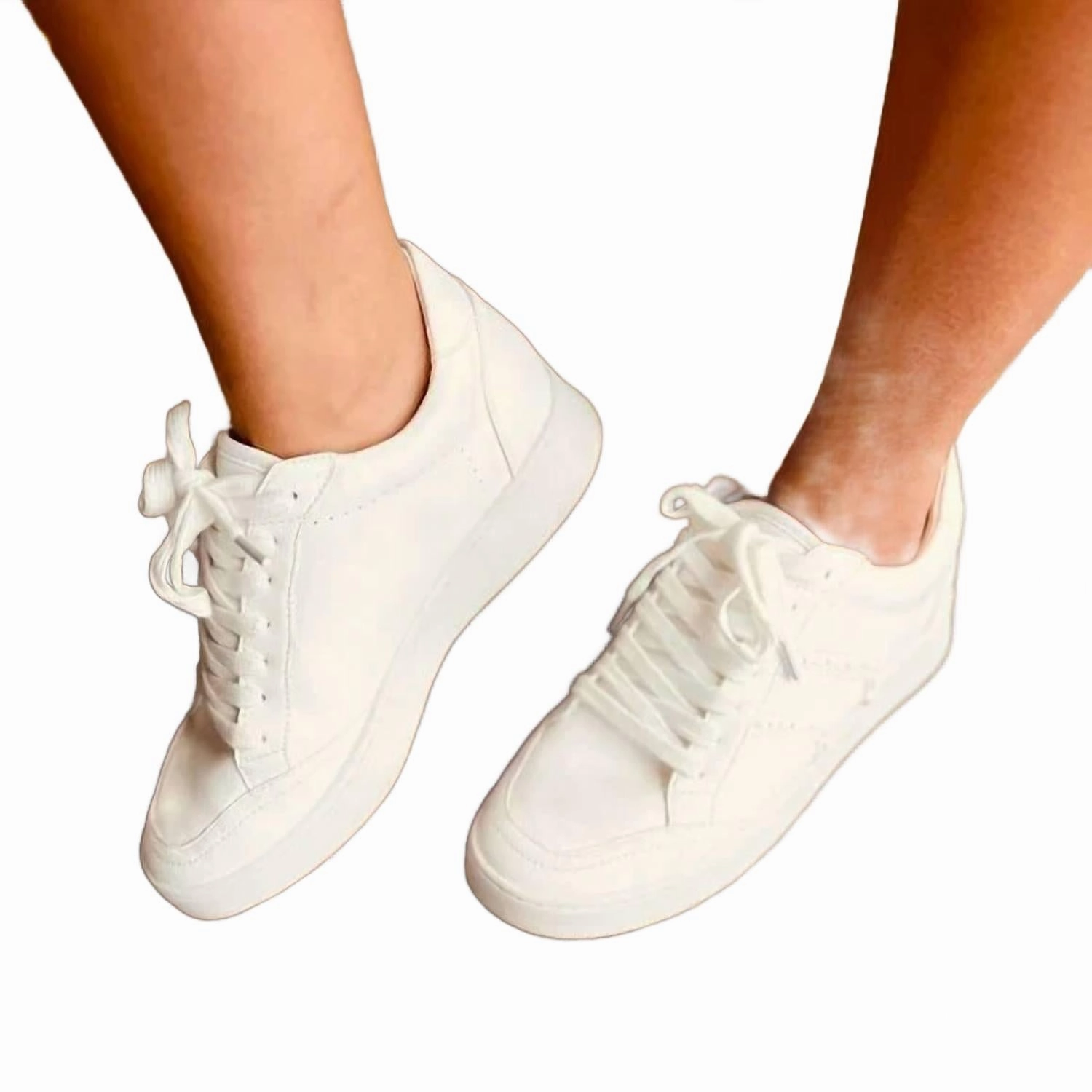 Women's Stitch Sneakers In White Seam Free Interior HeelCushion