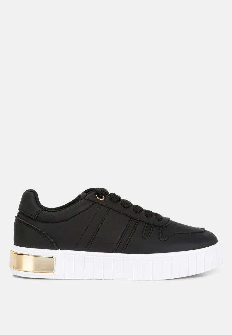 welsh panelling detail sneakers All-day arch support