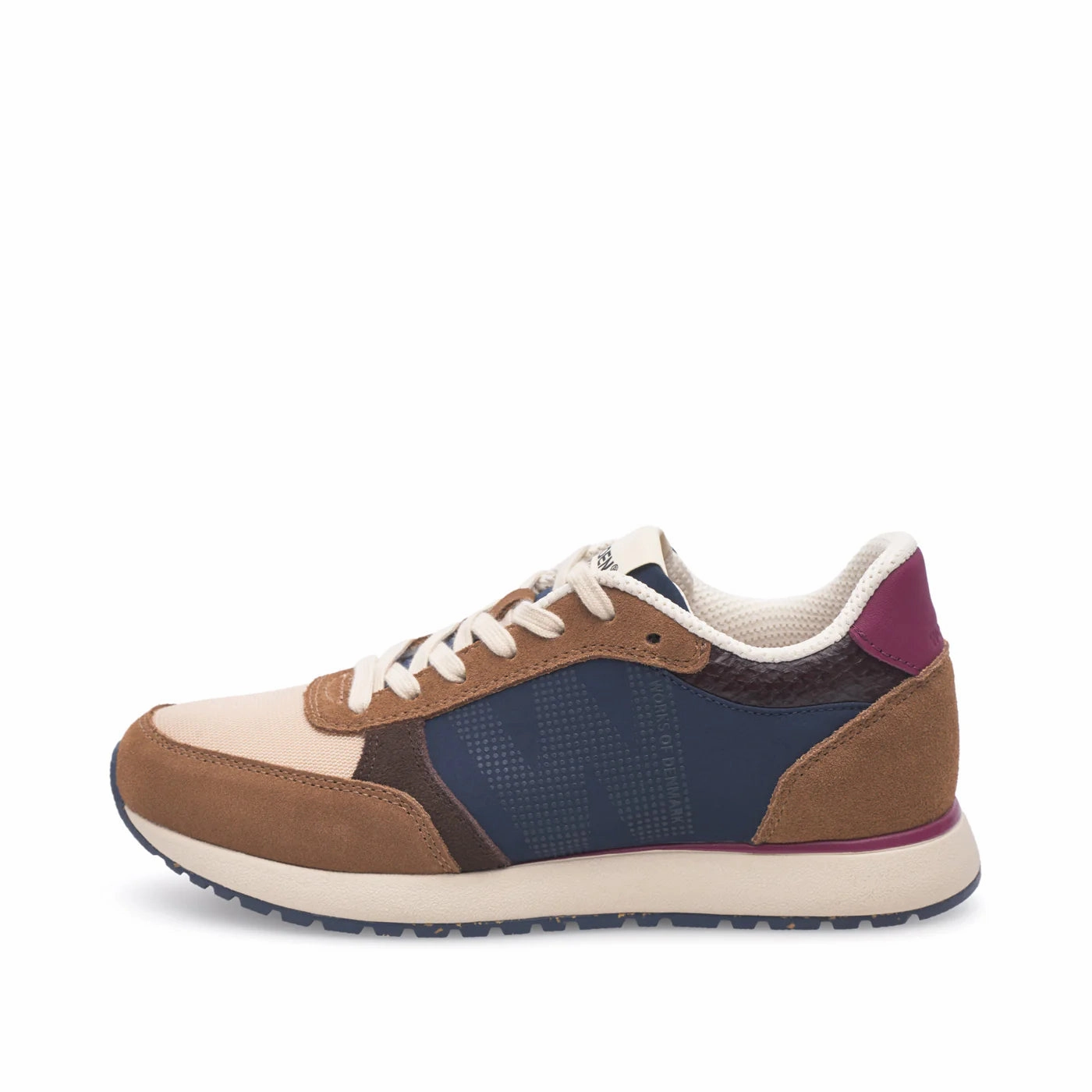 Walking Vibe Subtle Texture Woden Women's Ronja Sneaker in Caramel Multi