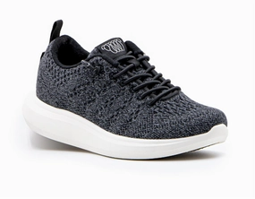 Full Flexibility Non Slip Women Coogee Wool Sneaker In Black Merino