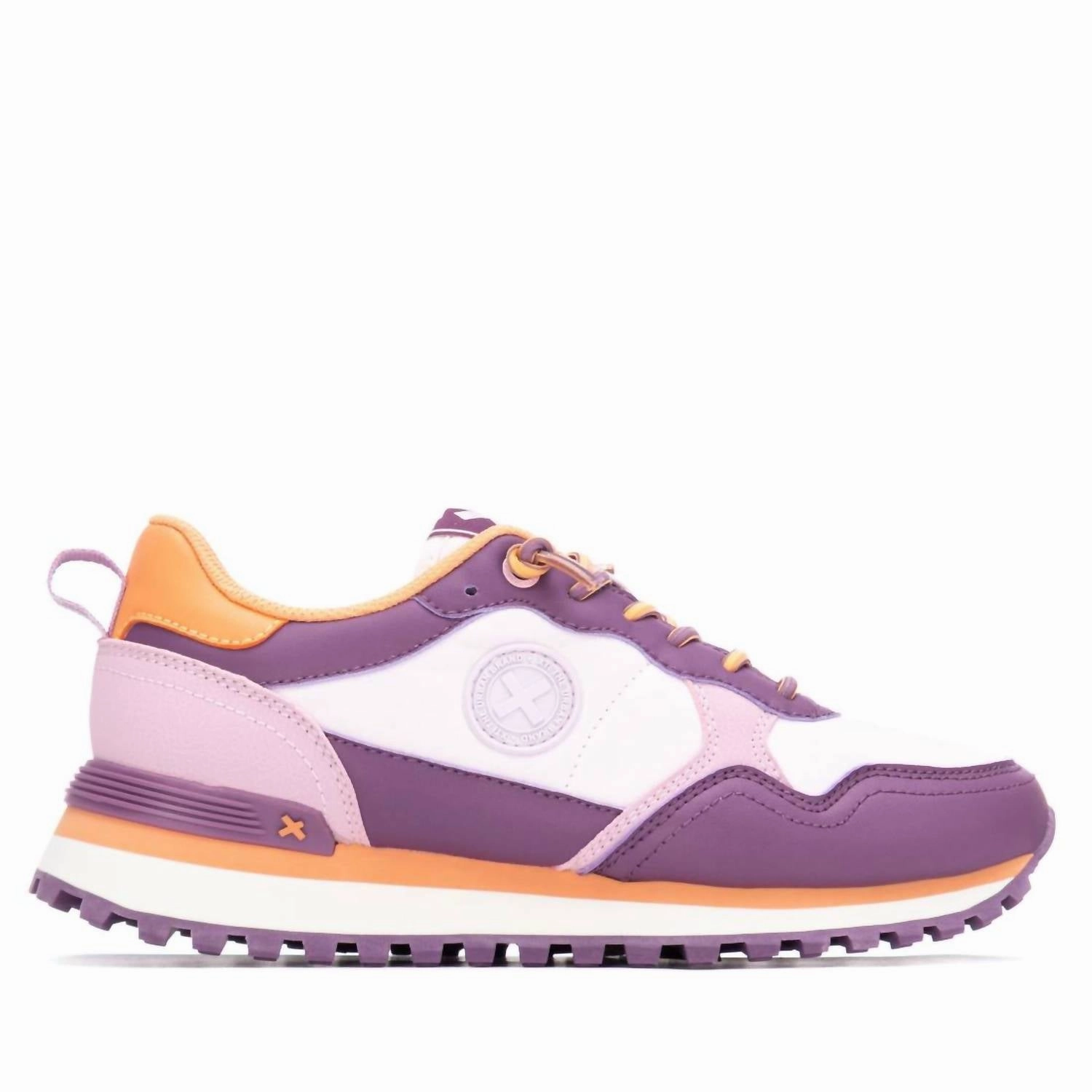 Women's 144156 Round Toe Sneakers In Lilac Padded cushioning LaceUp