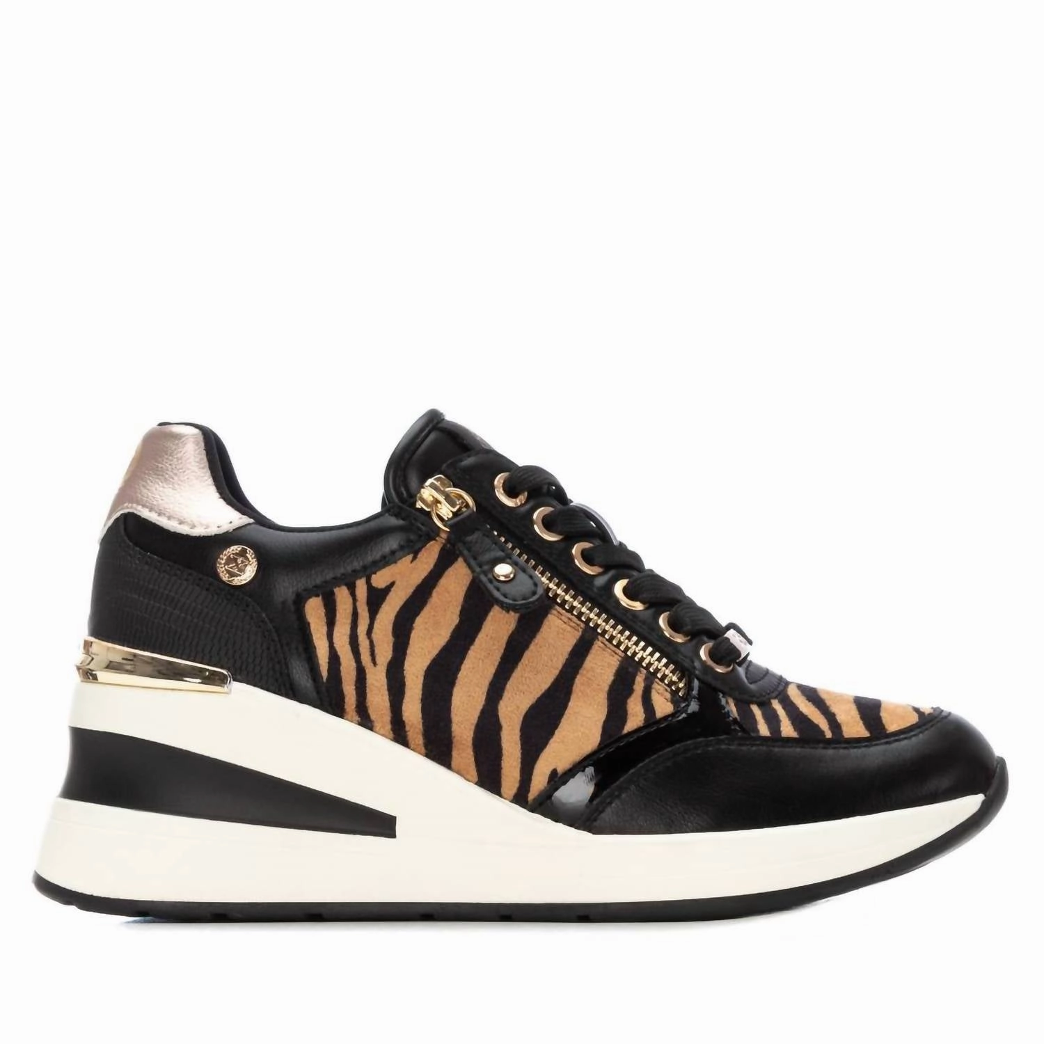 Slim Form Women's 144378 Round Toe Sneakers In Zebra