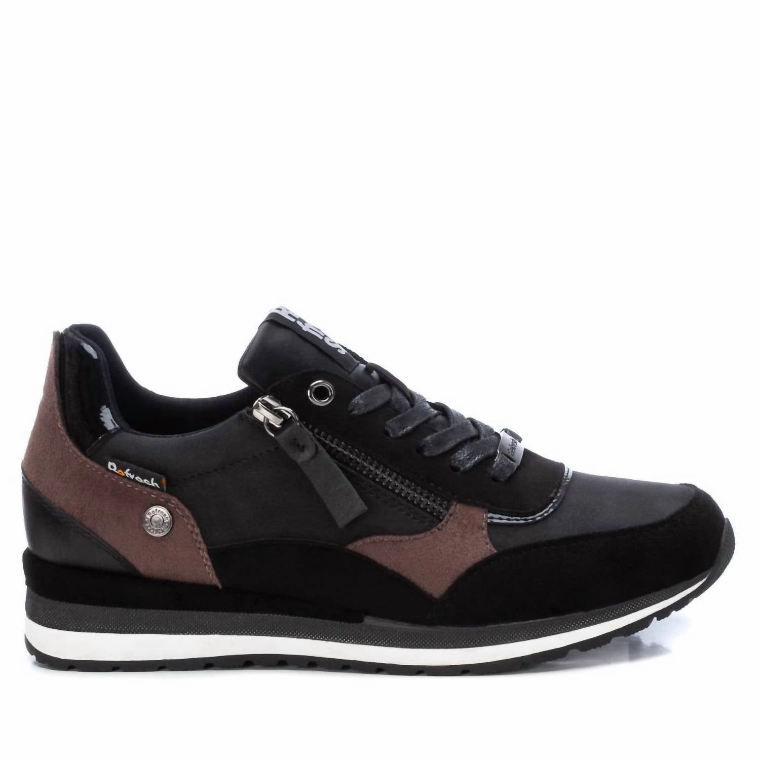 Women's Antelina Sneakers In Black Athletic Vibe