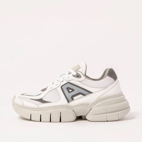 Women's Athens Sneakers In White Ultra-soft traction