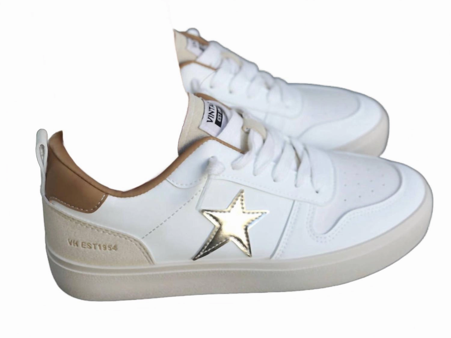 Soft foam Lace Up System Women's Aura Star Sneakers In Camel/gold