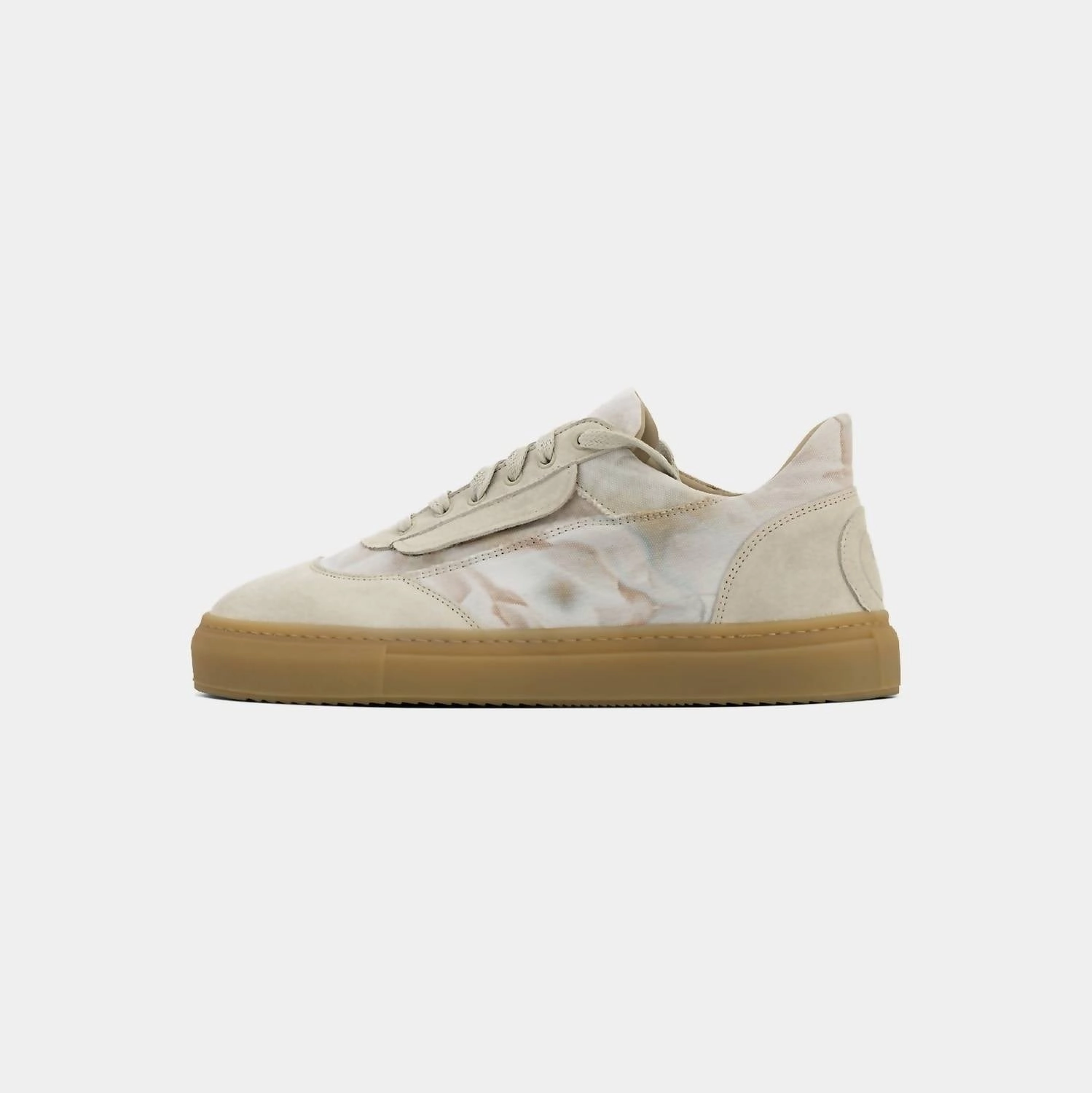 Women's Bold V2 Riverside Dye Shoe In Tie Dye Walking Sessions Tennis