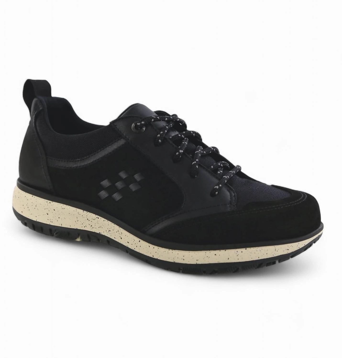 Bouncy Cushioning Women's Boulder Sneaker - Narrow Width In Black Ash