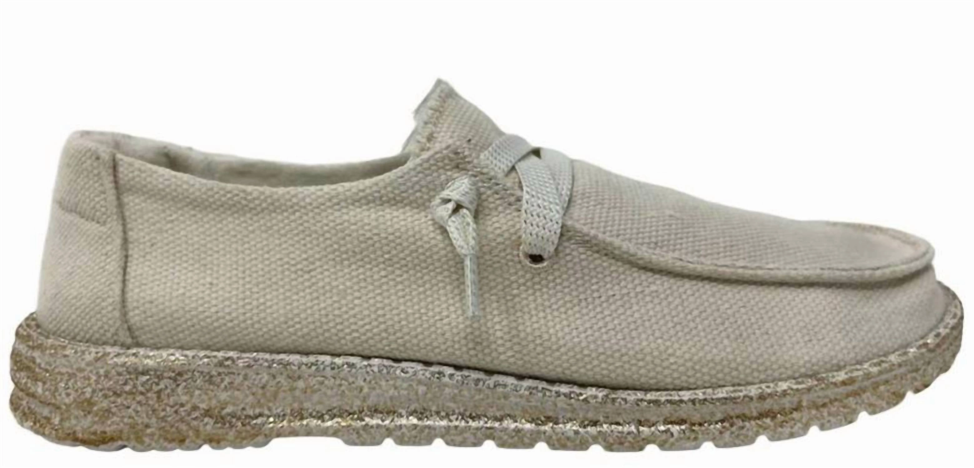 Luxurious breathability Pressure Relief Women's Casual Shoe In Cream