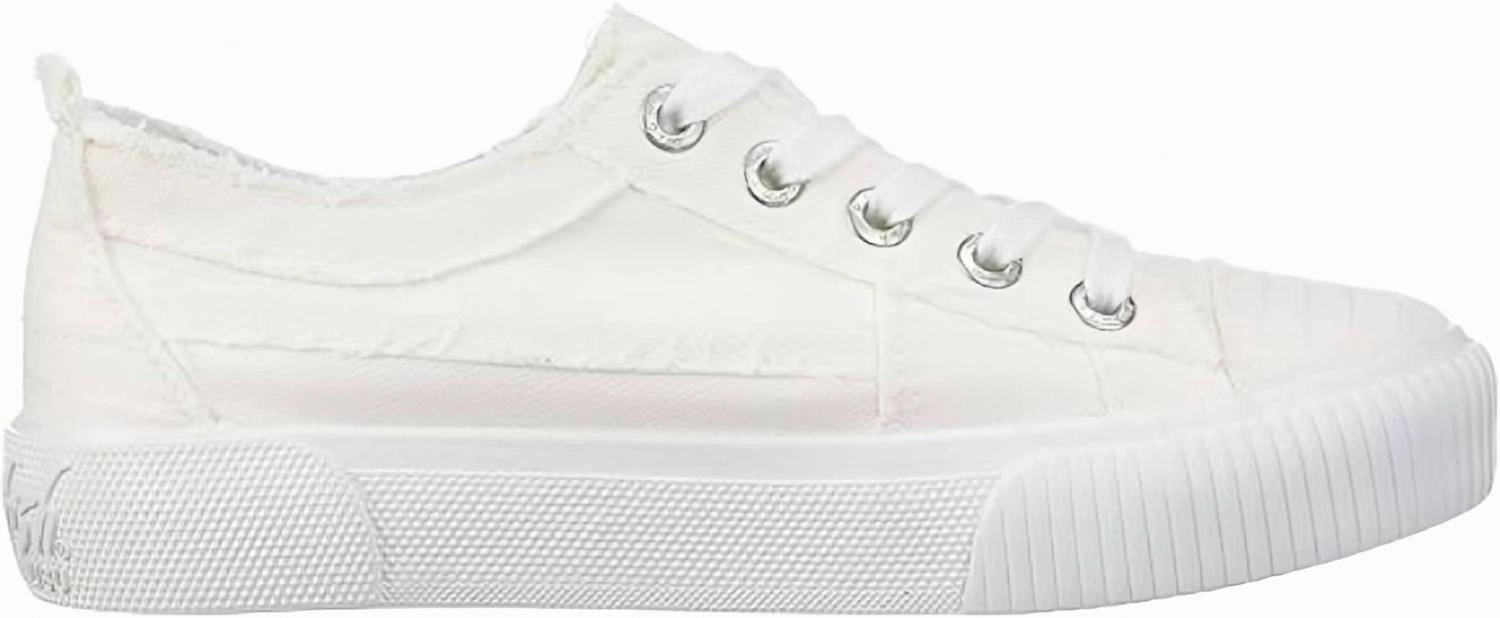 Women's Clay Sneaker In White Smoked Heat Resistant Midsole Streamlined