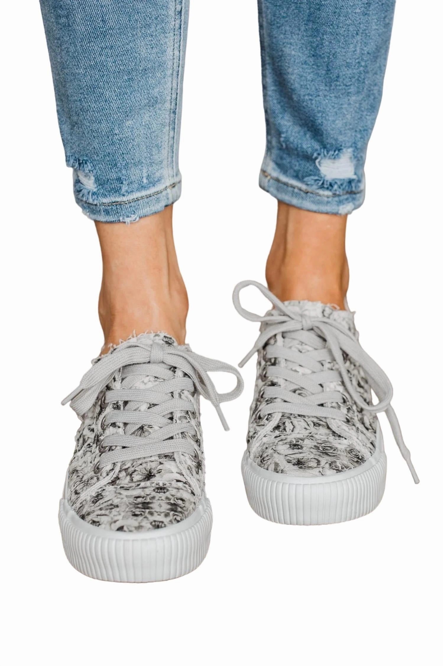 Women's Clay Sneakers In Wolf Gray Valley Rose Anatomical Footbed Thermoplastic Construction