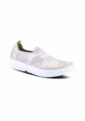 Women's Eezee Low Canvas Slip-On Shoes In White/tan Camo Compression Spring System