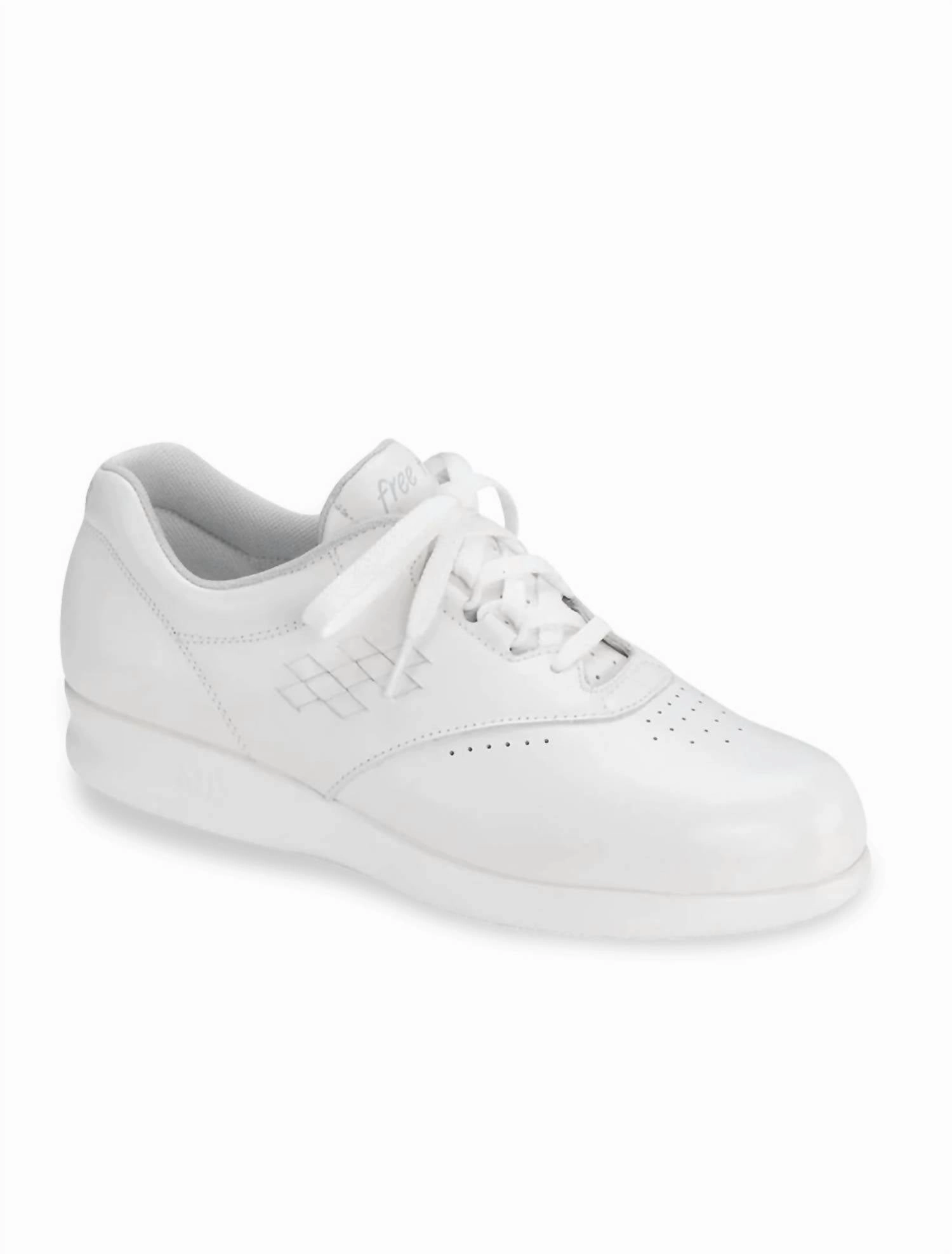 Women's Free Time Walking Shoe - Wide In White Smooth Surface Adaptive Fit Design