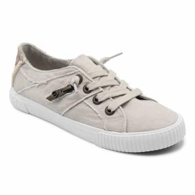 Work Day Fit Women's Fruit Sneakers In Sand Gray Smoked