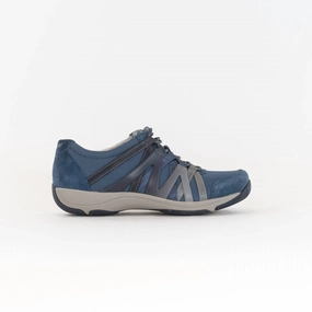 Women's Henriette Sneaker In Navy Quick Drying Interior
