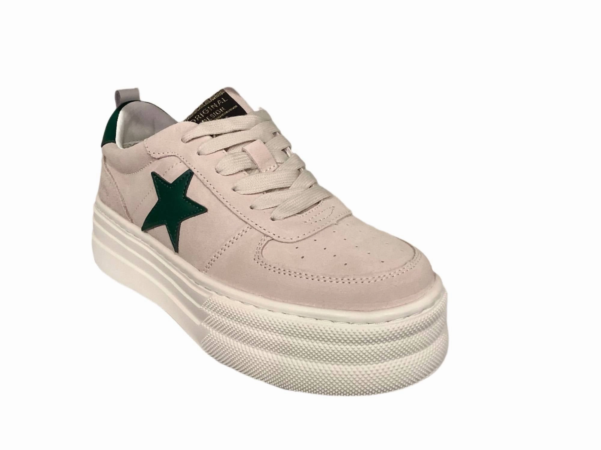 Women's Hunter 3 Sneakers In Tan Comfortable Touch Dynamic Movement