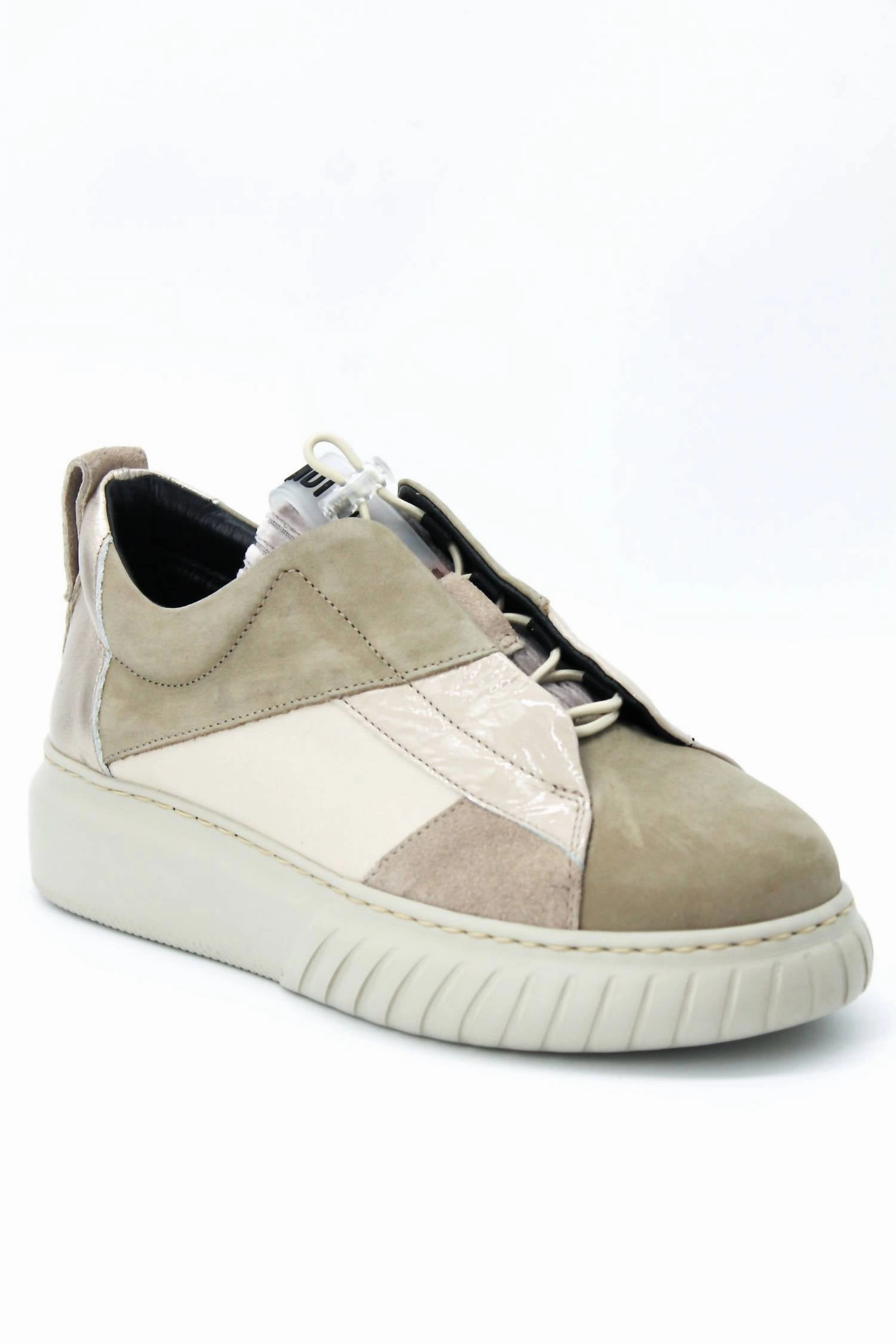 Eco Friendly cushioned collar Women's Lace Trainer Sneakers In Stone