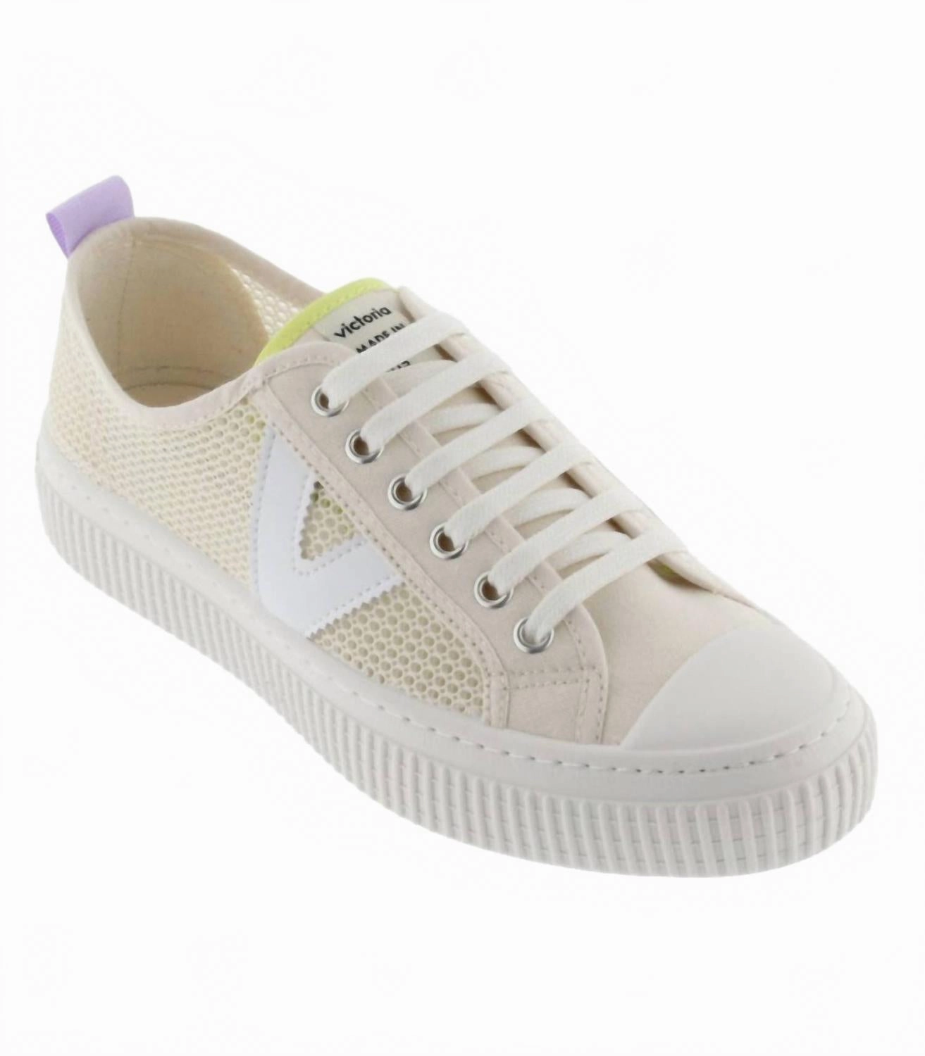Women's Mesh Sneaker In White Everyday Sport High-performance piece