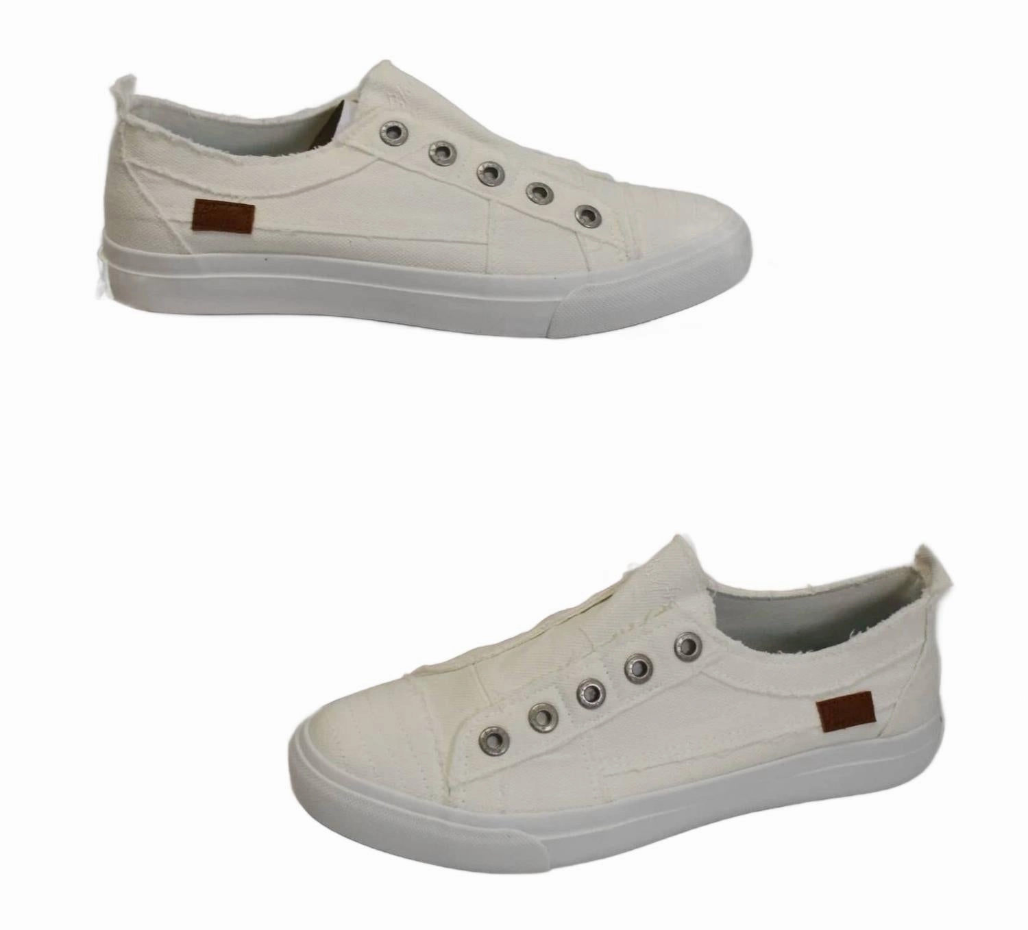 Stable Run Women's Play Sneakers In White Smoked