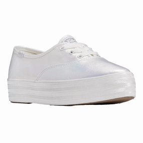 Synthetic Leather Panels Casual Design Women's Point Pearlized Lace Up Sneaker In White