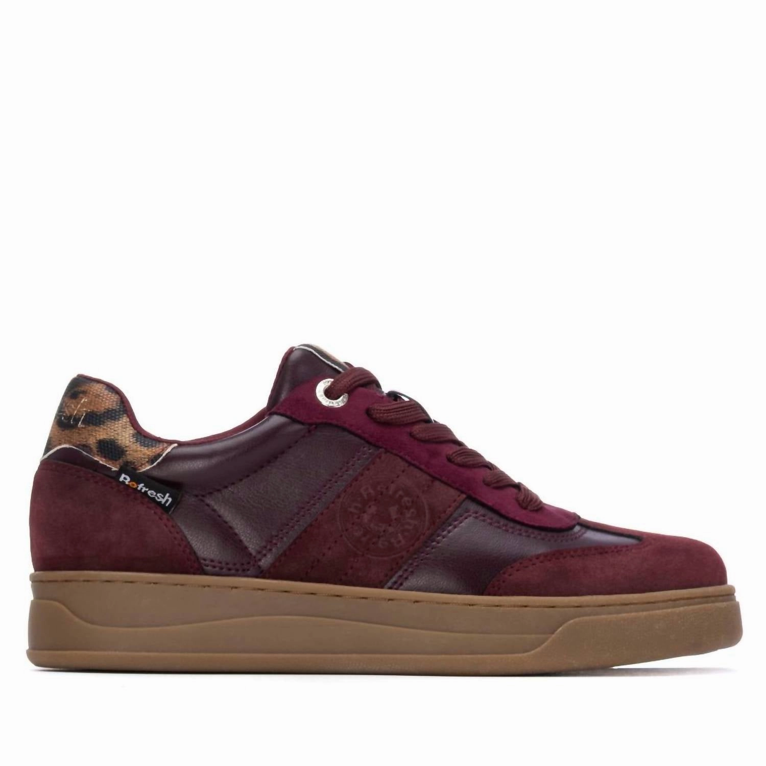 Women's Refresh 172954 Sneakers In Burgundy Agile Fit