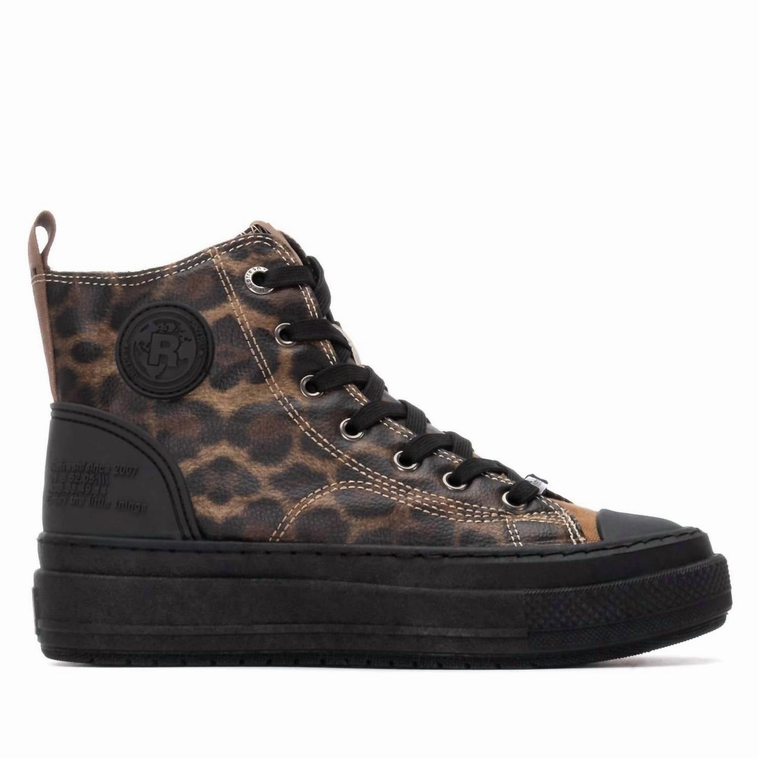 Women's Refresh 173075 Sneakers In Leopard Shock Diffusing Heel Comfort collar
