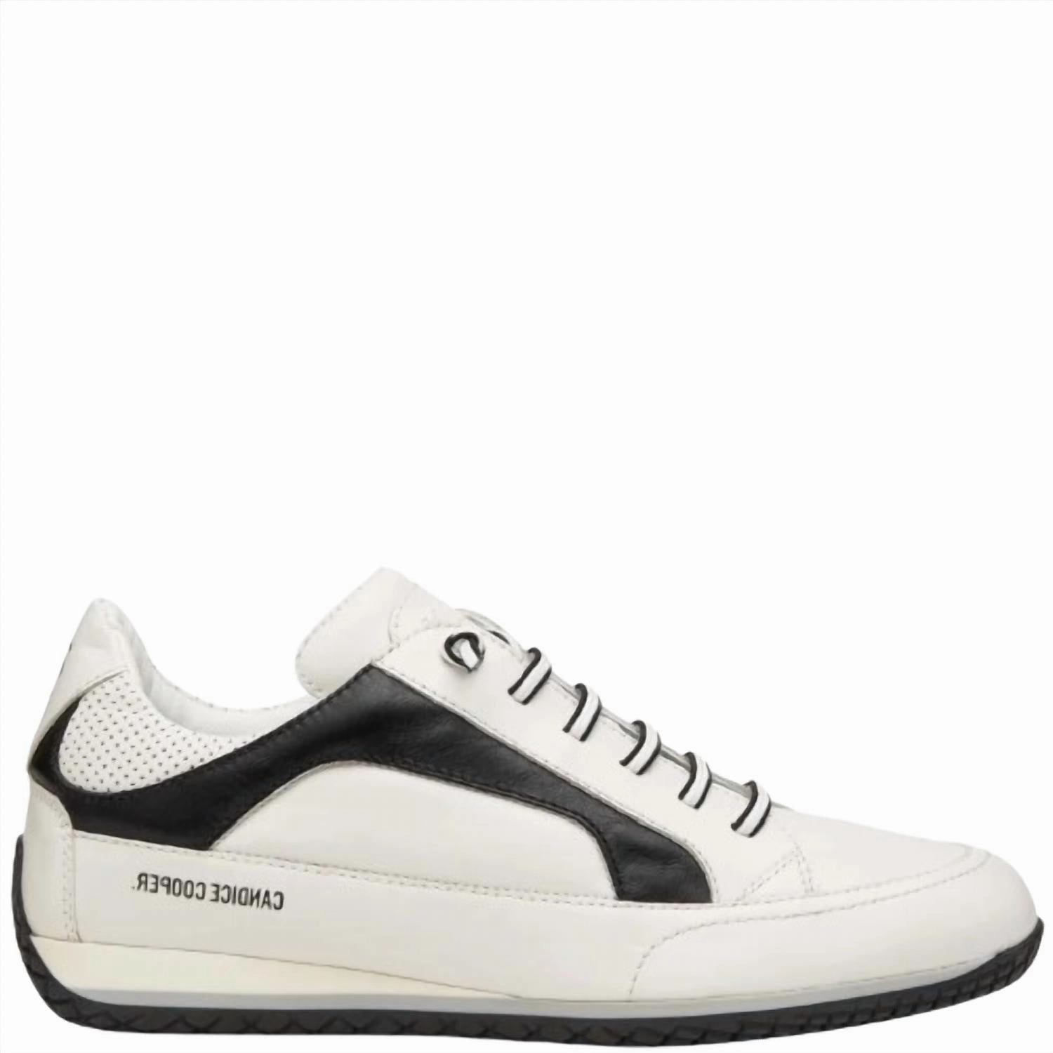 Women's Runlo Flash Sneakers In Black Odor Resistant Lining Slip Choice