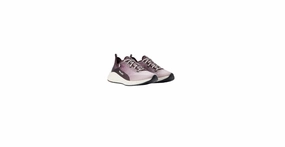 Women's Shift Runner Sneakers In Winetasting Adaptive Impact Zones
