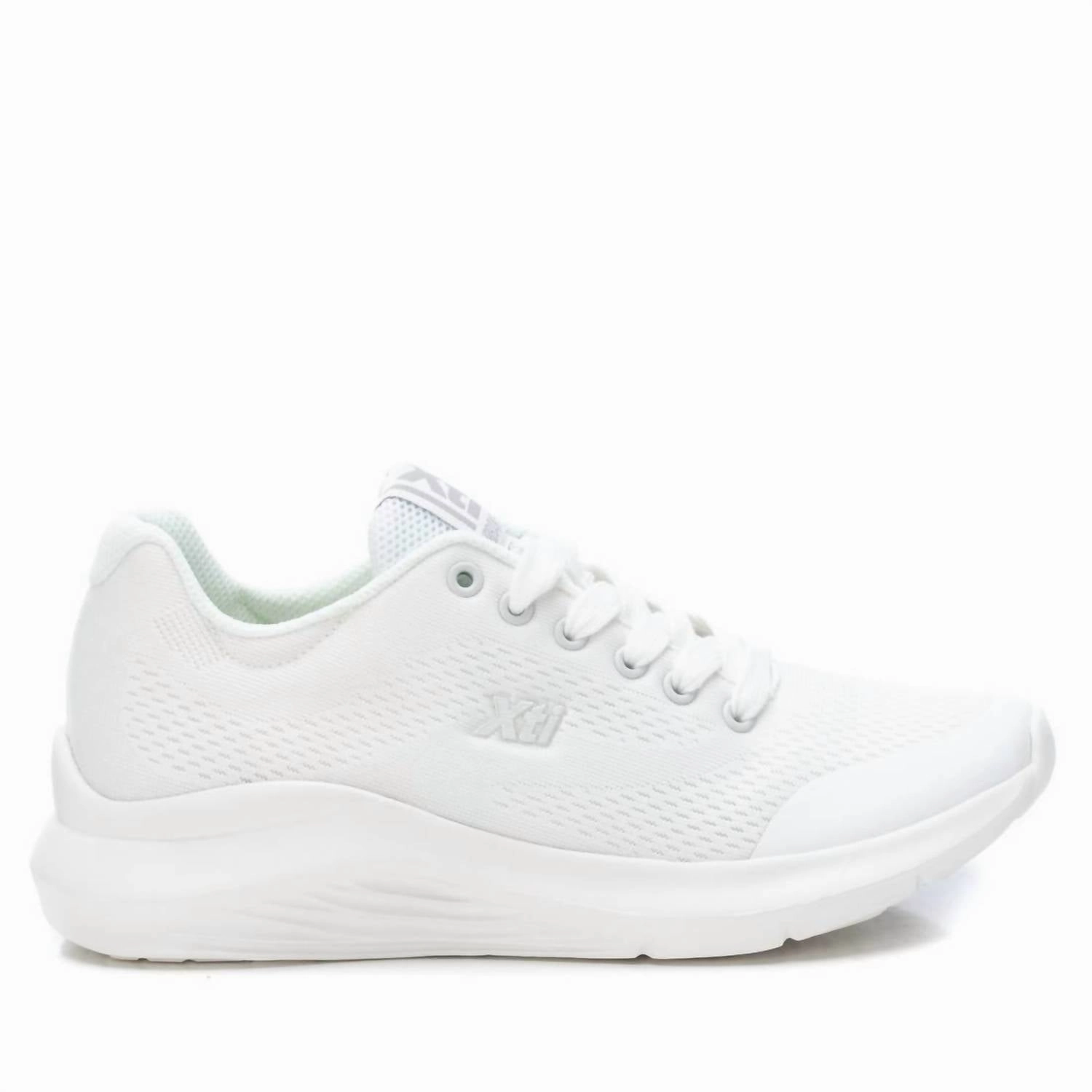 Ultra Bounce Foam Core Women's Sneakers In White