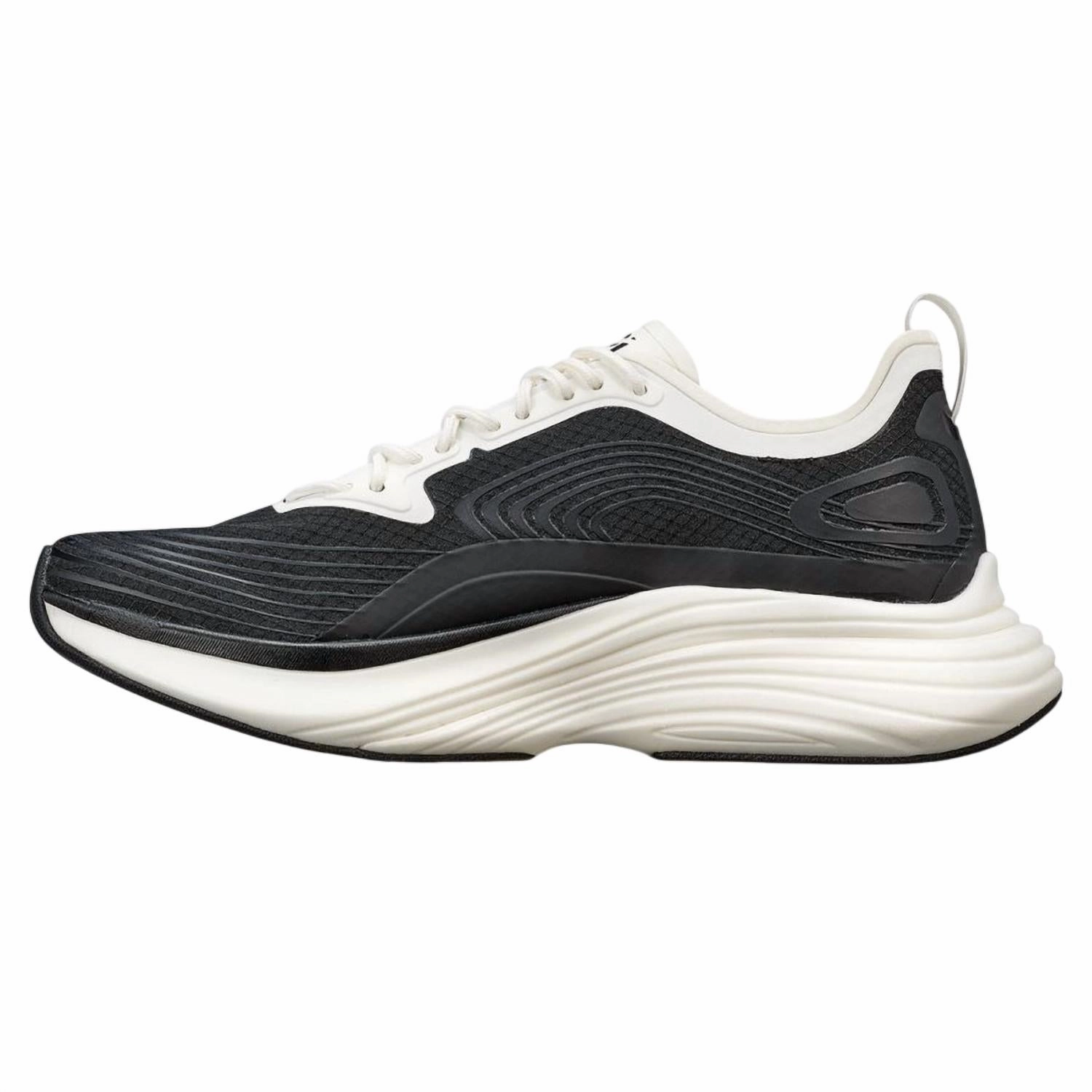 Women's Streamline 20 Running Shoes In Black/cream Comfort Motion