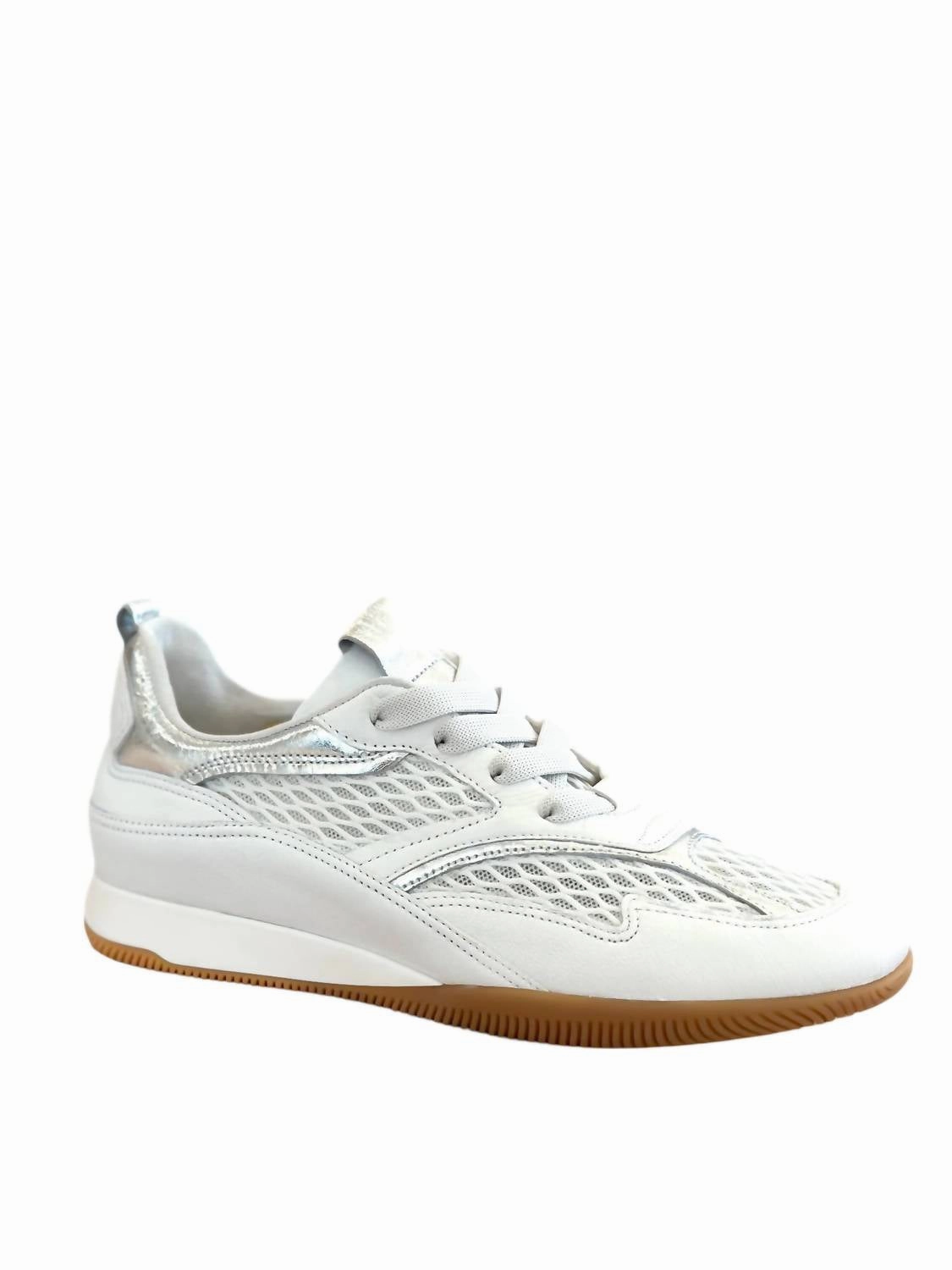 Women's Sun Sneakers In White Modern Style