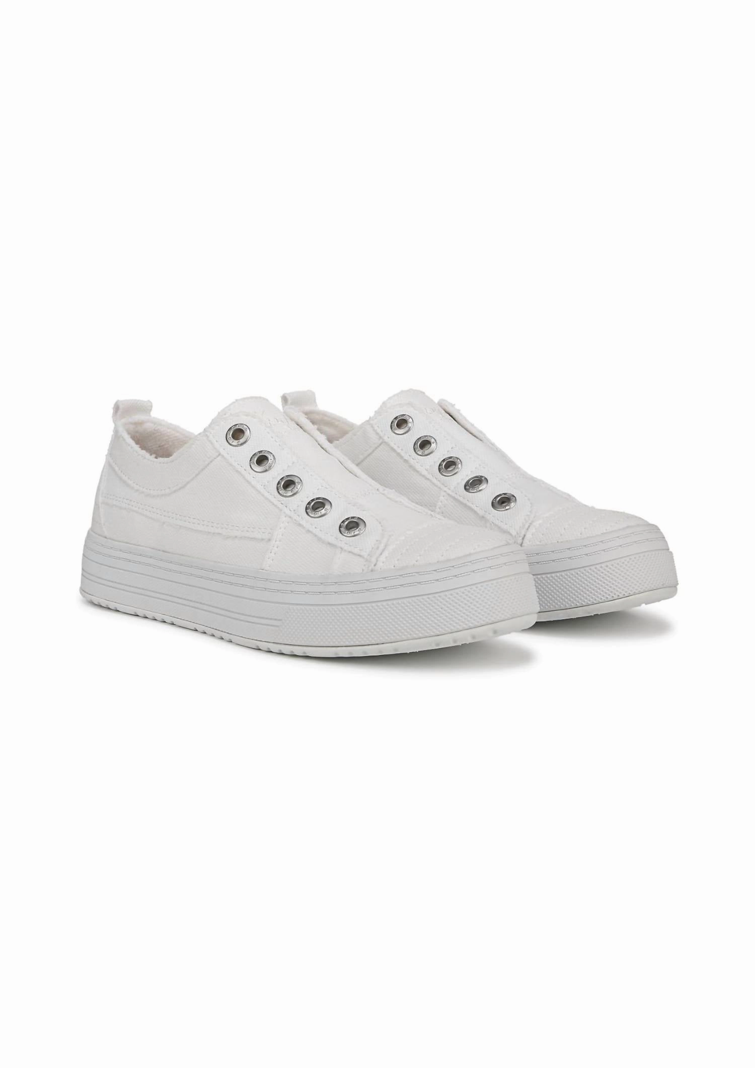 Smooth Insole Comfort Soft Women's Super Play Sneaker In White