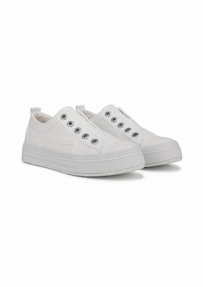 Smooth Insole Comfort Soft Women's Super Play Sneaker In White