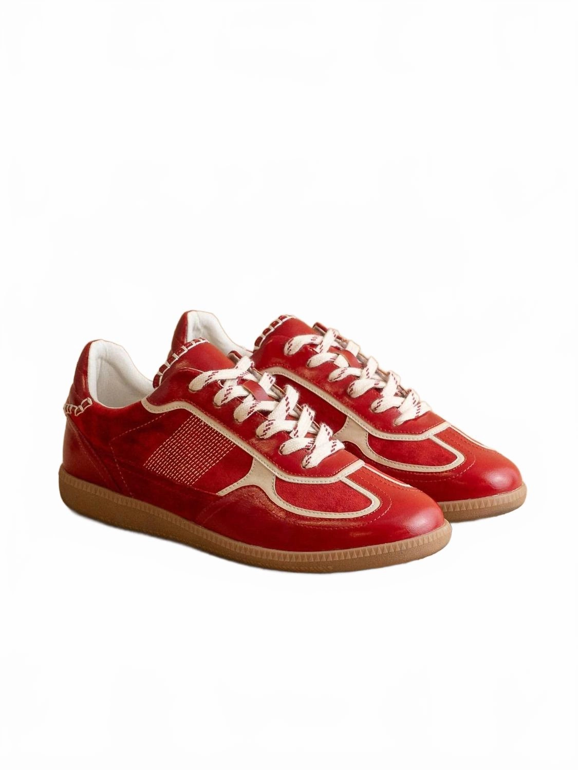 Women's The Dalia Sneaker In Cherry Thermal Regulating Liners