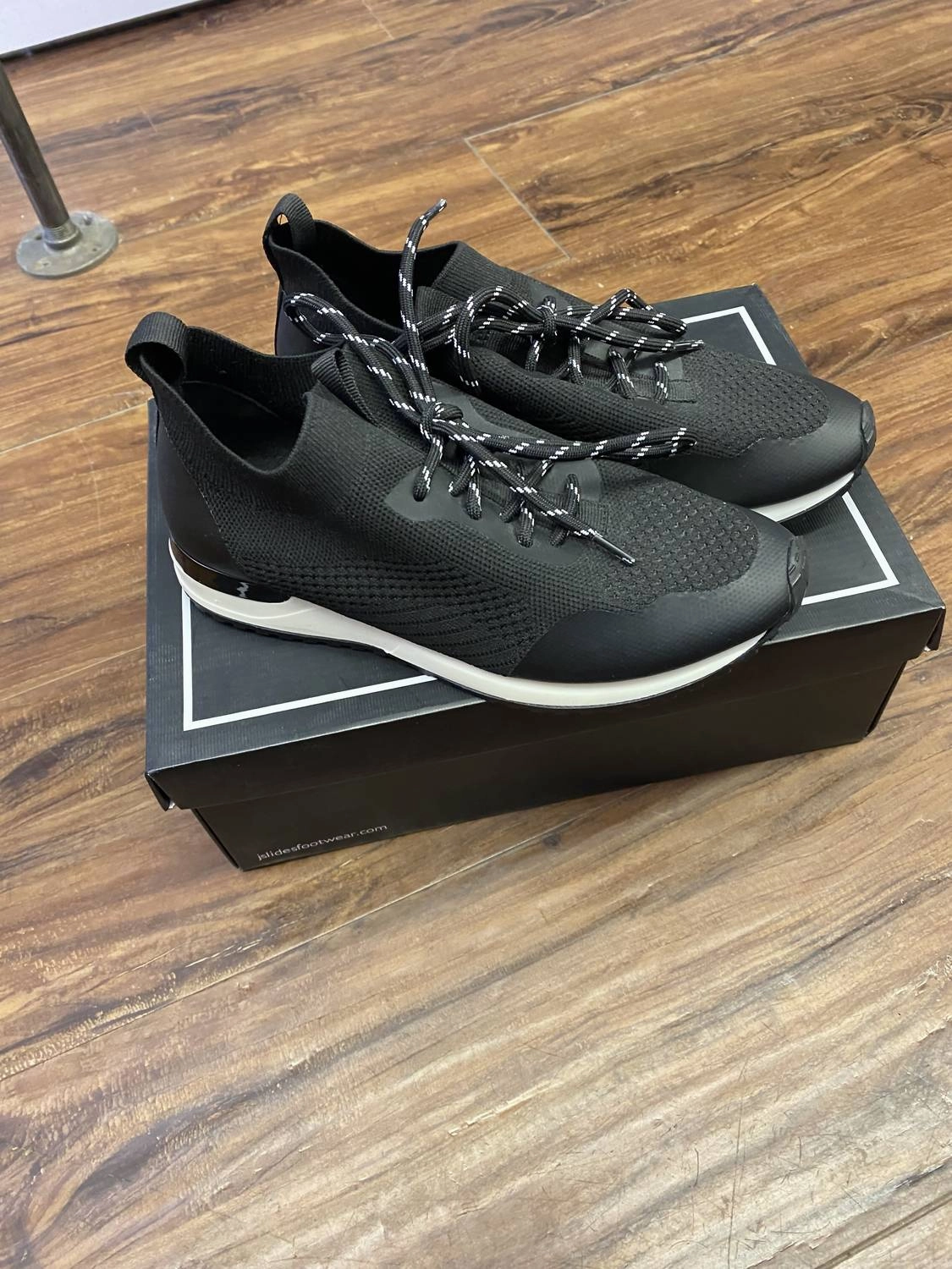 Running Style Active Fit Women's Tpu Sneaker In Black