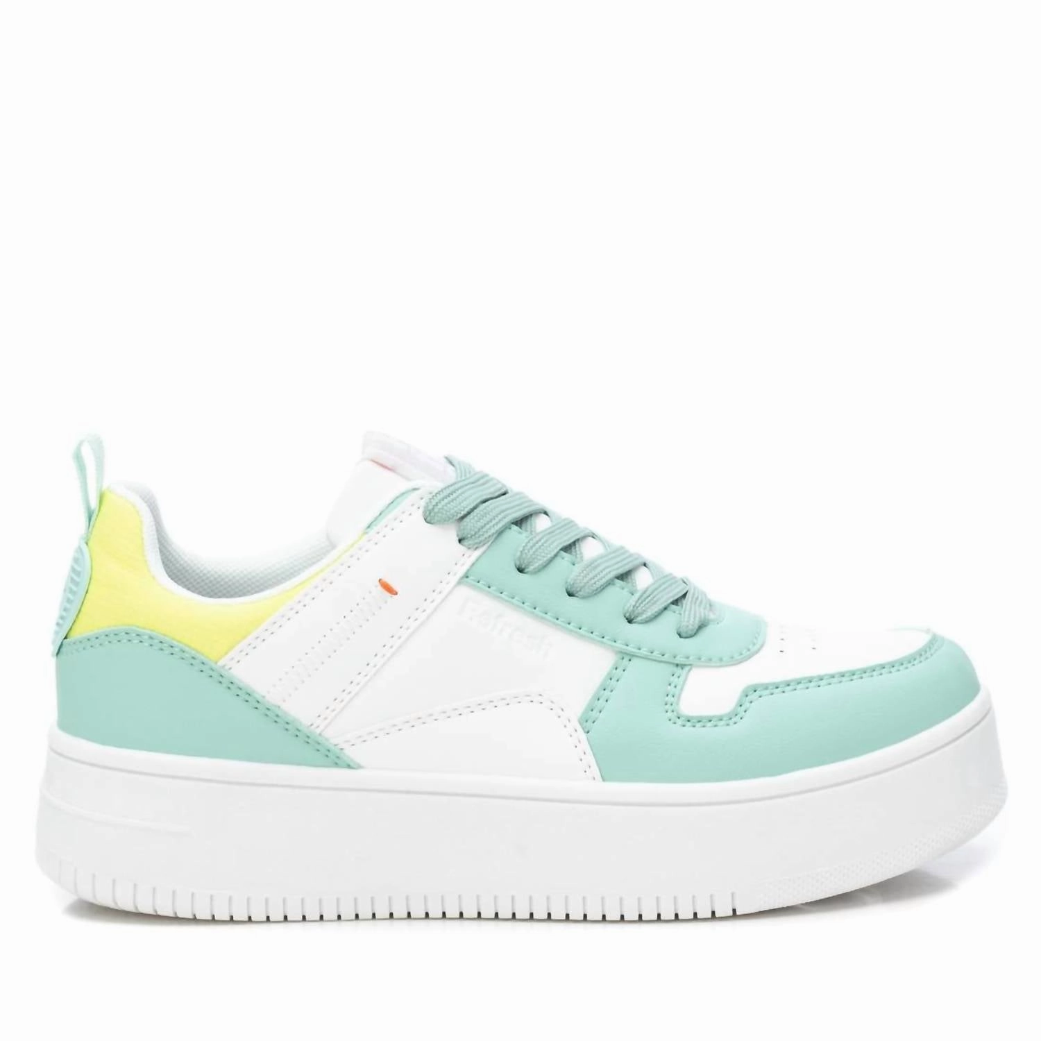 Pavement Walk Extra Flex Women's Trainer Sneakers In Aqua