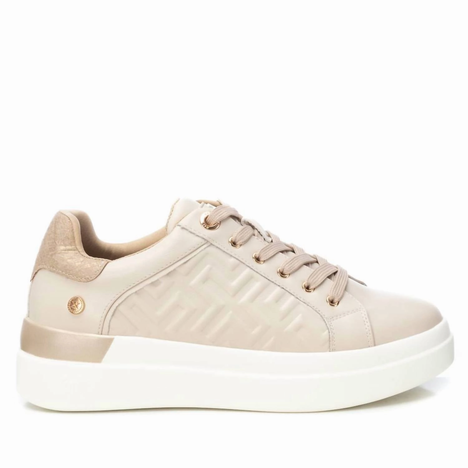 Women's Trainer Sneakers In Beige Sneaker Display Classy comfort