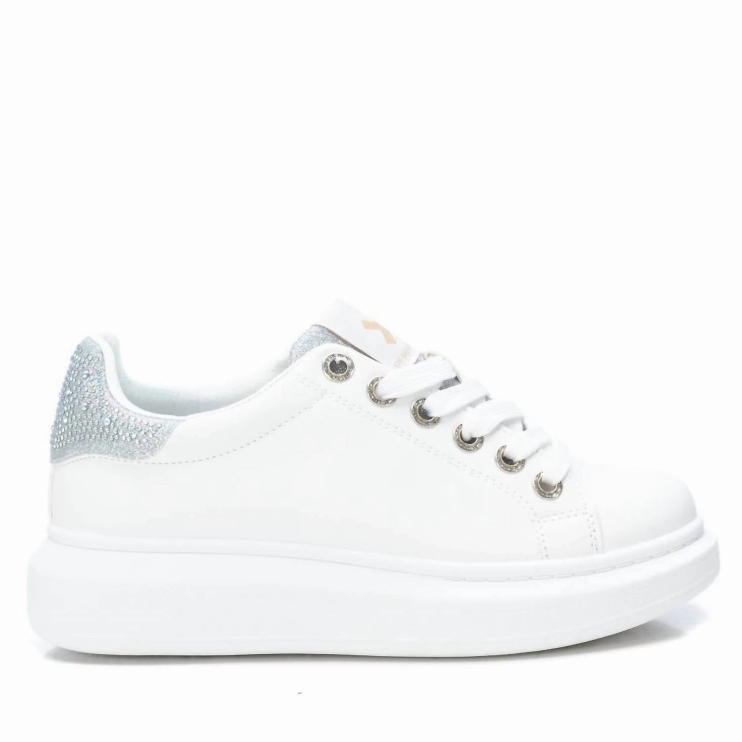 Go Sport Narrow Fit Women's Trainer Sneakers In White